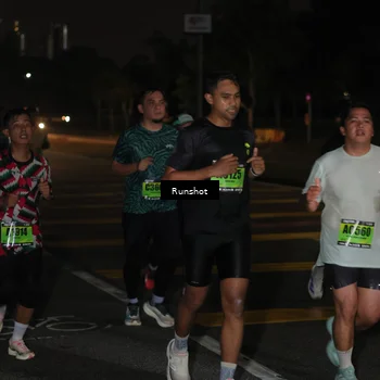 Runner Photo 5642850