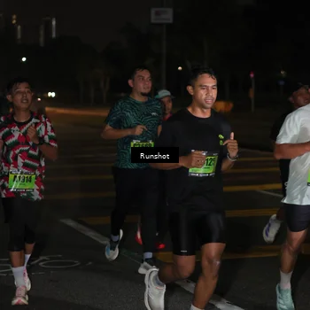 Runner Photo 5642853