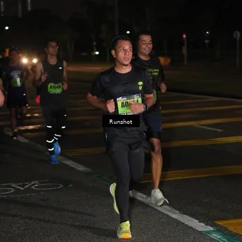 Runner Photo 5642938