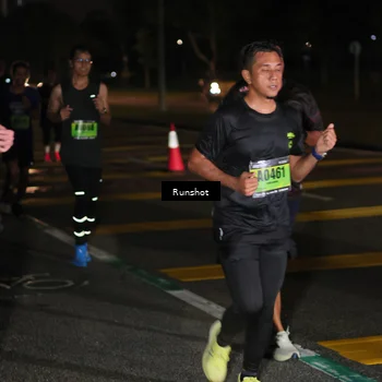Runner Photo 5642957