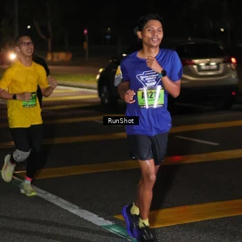 Runner Photo 5642973