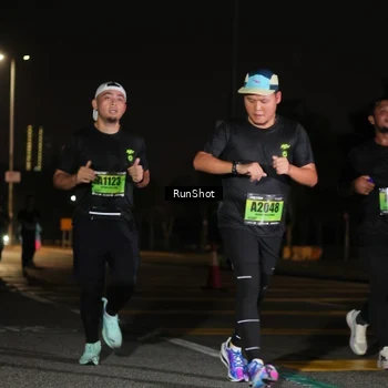 Runner Photo 5643073