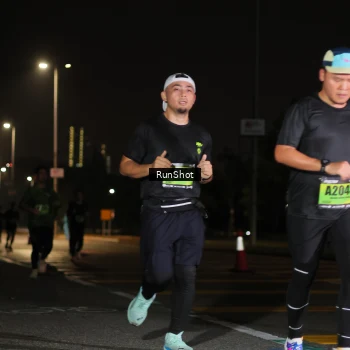 Runner Photo 5643075