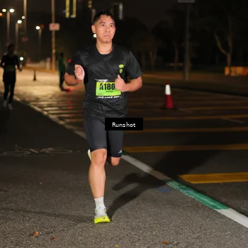 Runner Photo 5643114