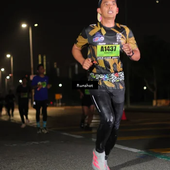 Runner Photo 5643148