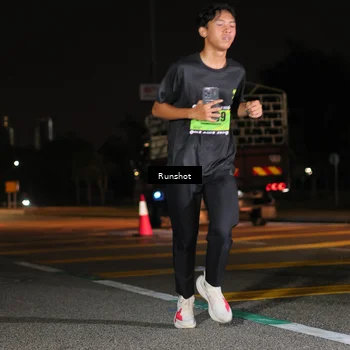 Runner Photo 5643175