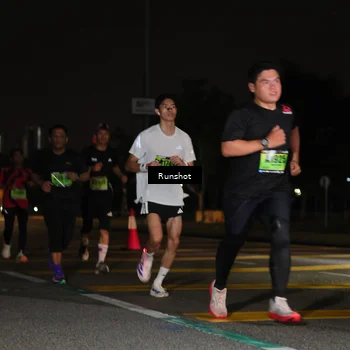 Runner Photo 5643187