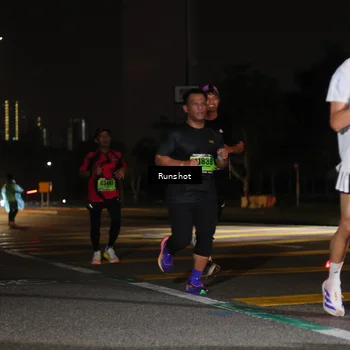 Runner Photo 5643203