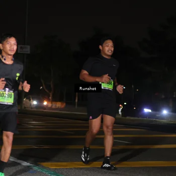 Runner Photo 5643436
