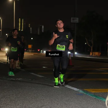 Runner Photo 5643440
