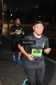 Runner Photo 5643541