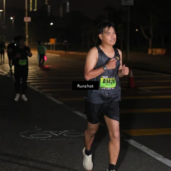 Runner Photo 5643559