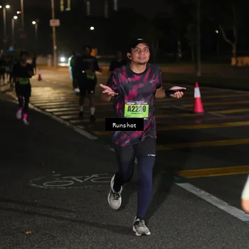 Runner Photo 5643611
