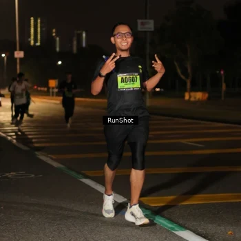 Runner Photo 5643647