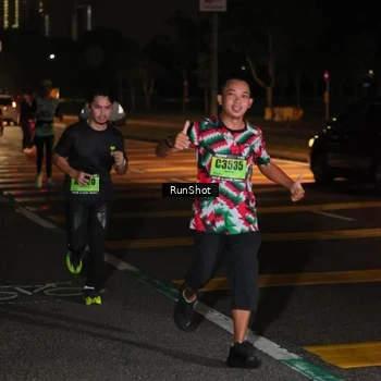 Runner Photo 5643653