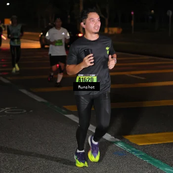 Runner Photo 5643664