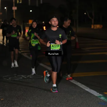 Runner Photo 5643690