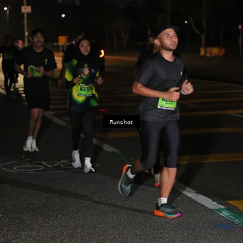 Runner Photo 5643698