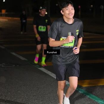 Runner Photo 5643731