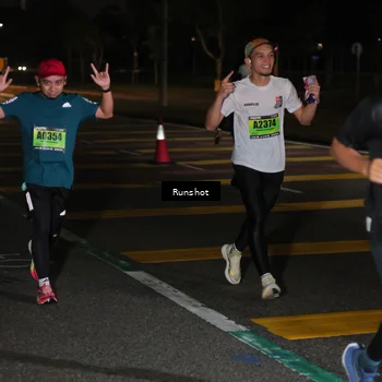 Runner Photo 5643772