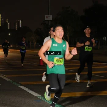 Runner Photo 5643872