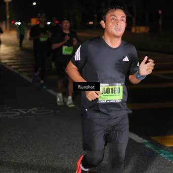 Runner Photo 5643896