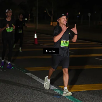 Runner Photo 5643906