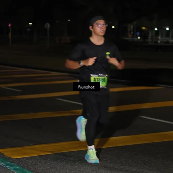Runner Photo 5643929