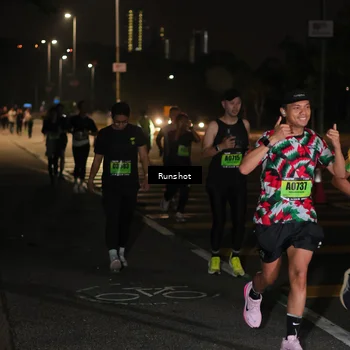Runner Photo 5644072
