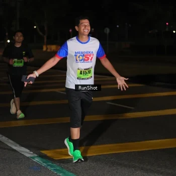Runner Photo 5644202