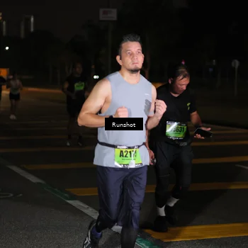 Runner Photo 5644595