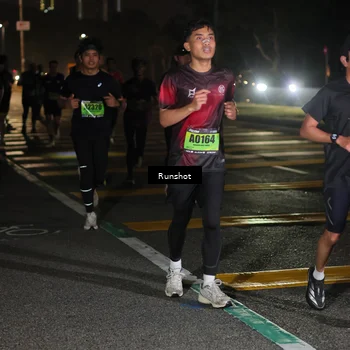 Runner Photo 5645079