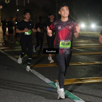 Runner Photo 5645084