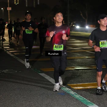 Runner Photo 5645091