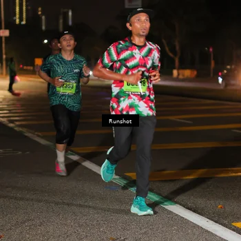 Runner Photo 5645110