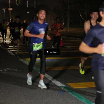 Runner Photo 5645112
