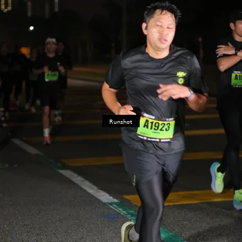 Runner Photo 5645200