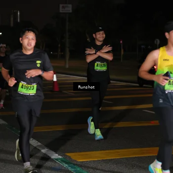 Runner Photo 5645209