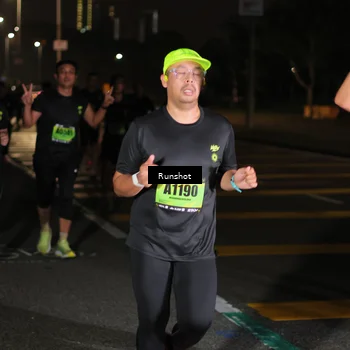 Runner Photo 5645307