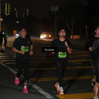 Runner Photo 5645335