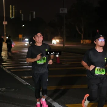 Runner Photo 5645344