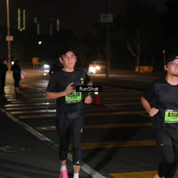 Runner Photo 5645345