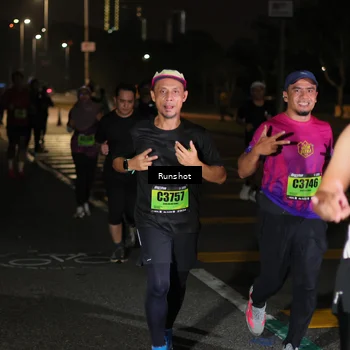 Runner Photo 5645397