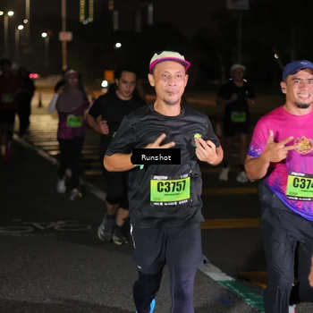 Runner Photo 5645408