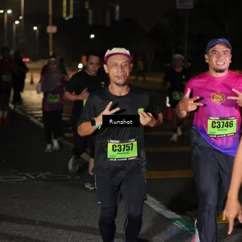 Runner Photo 5645419