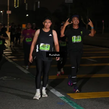 Runner Photo 5645423