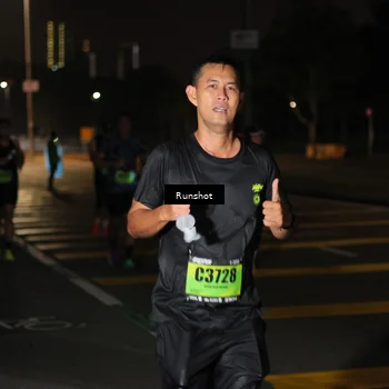 Runner Photo 5645565