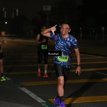 Runner Photo 5645610