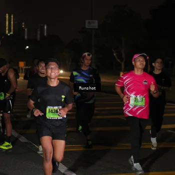 Runner Photo 5645697
