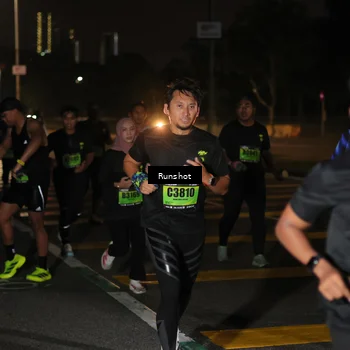 Runner Photo 5645710